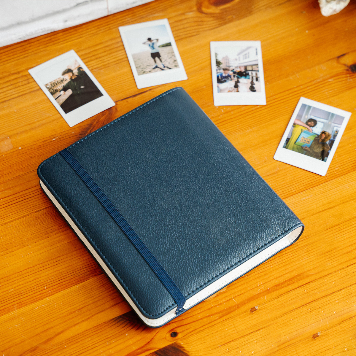 Large Custom Photo Album with Front Cover Slot For Instax Mini Film & Retrozi Instant Prints (Copy)