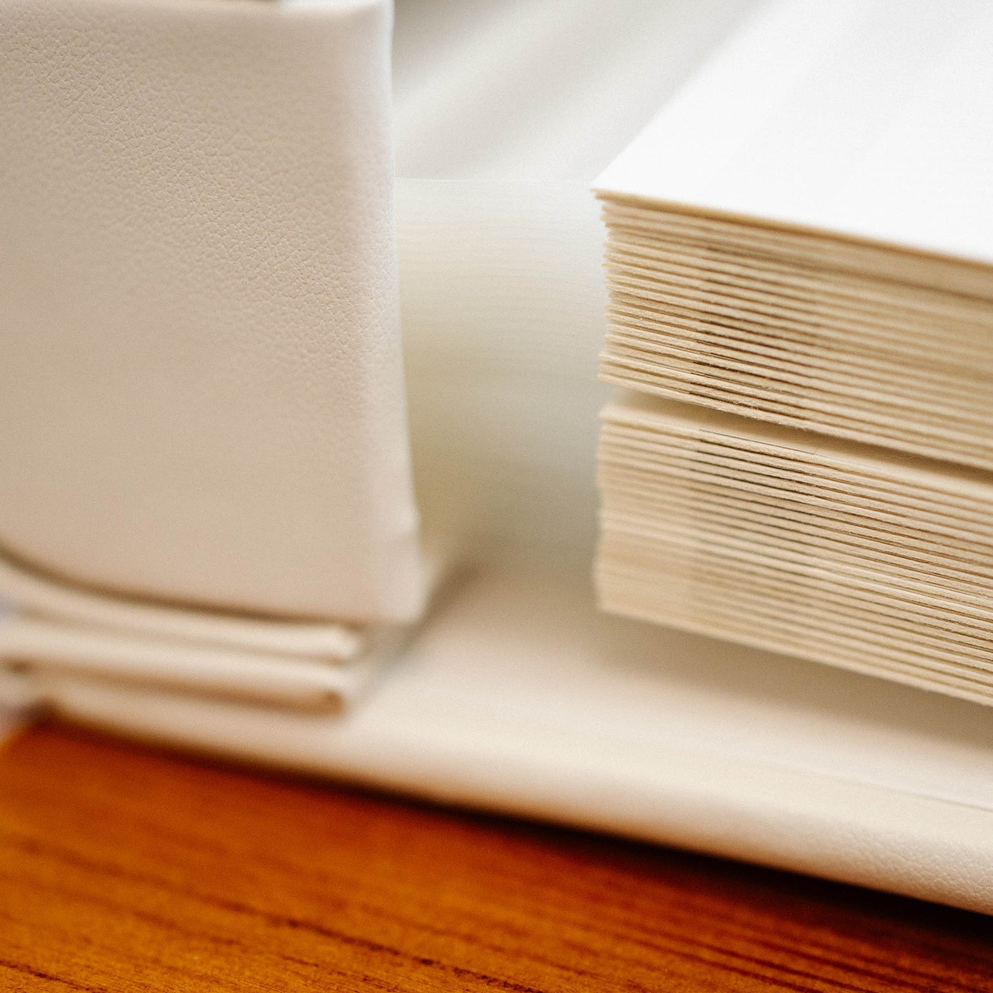 "Mr & Mrs" Wedding Photo Album with Date